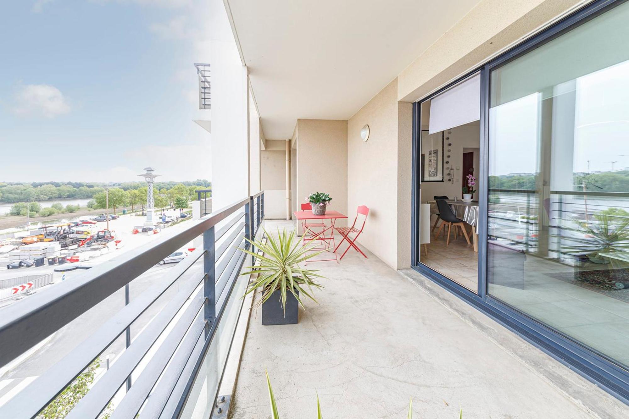 L'Aragon Wifi Balcon Vue La Maine Lejlighed Angers Eksteriør billede